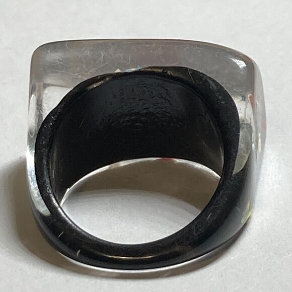 Vintage Acrylic Lucite Cocktail Ring Size 6 6.5 Black White Geometric Hand Made - Picture 5 of 8
